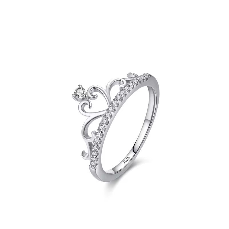 Sterling Silver Princess Crown Ring – Elegant & Royal Design