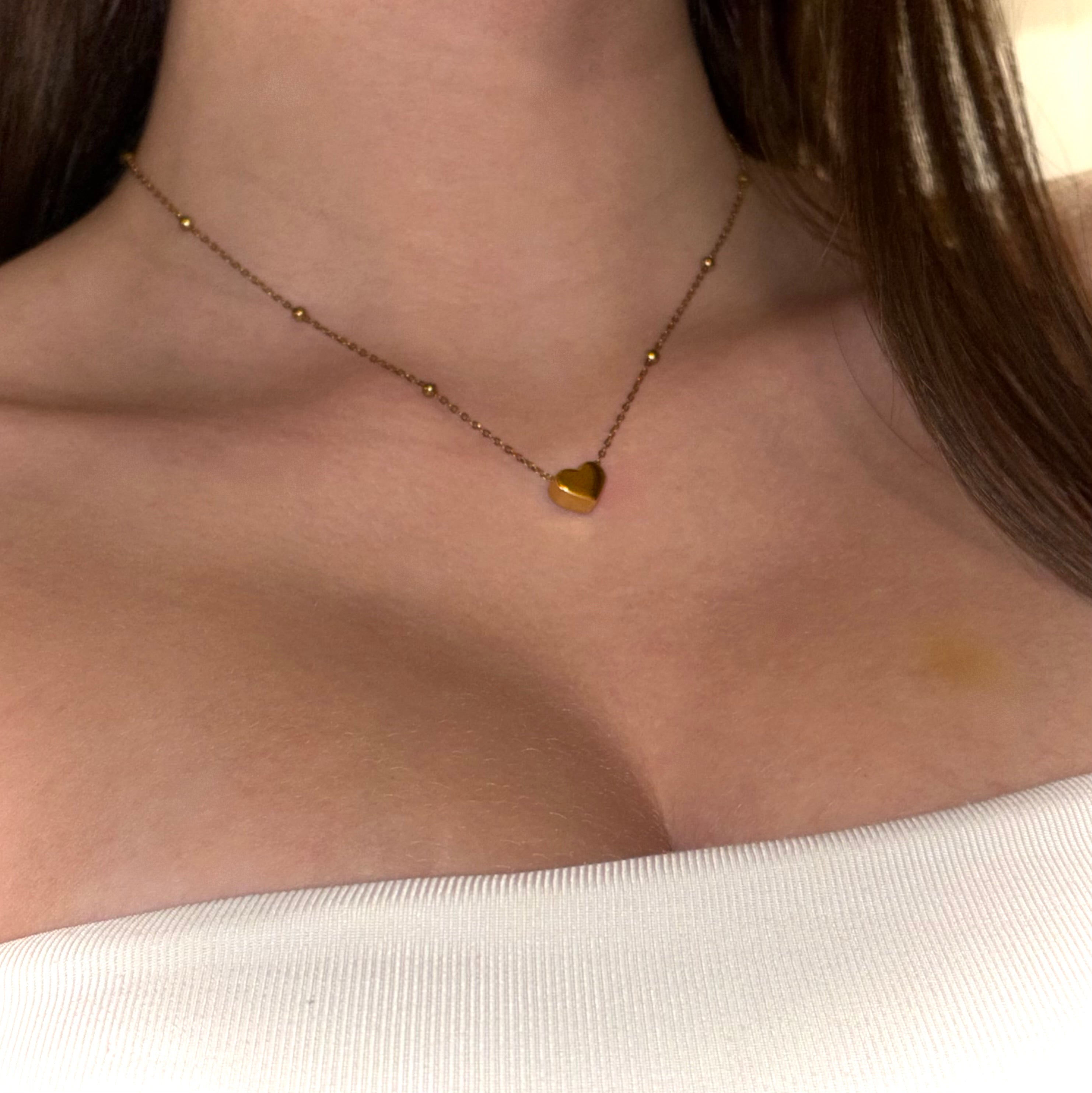 Simple Heart Necklace - Stainless steel