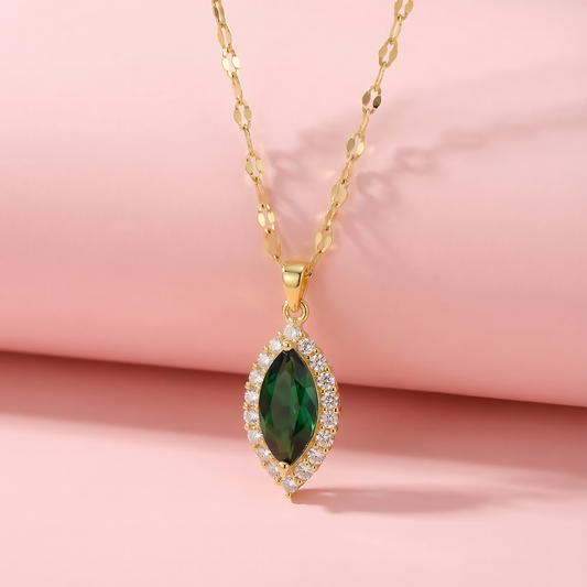 Emerald Green Pendant Necklace - Stainless steel