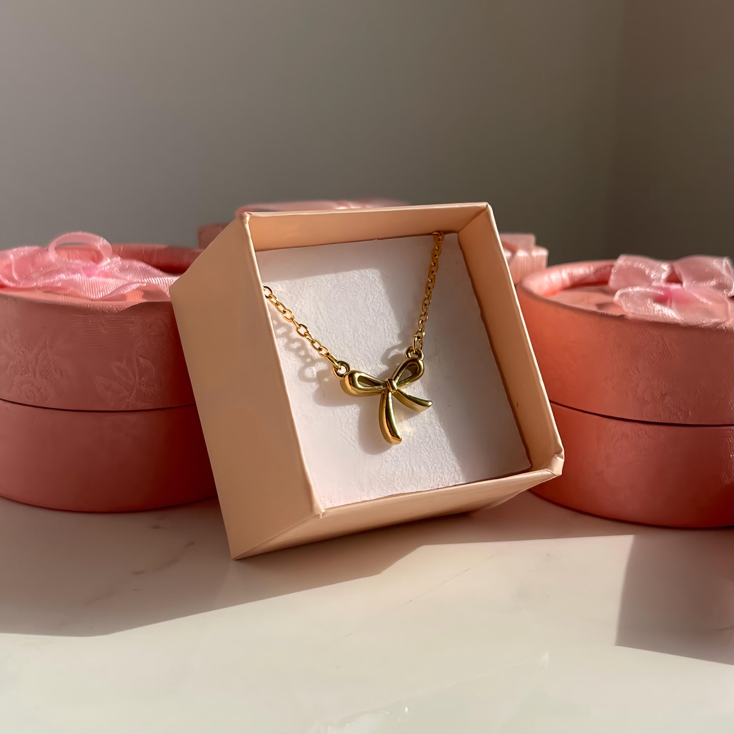 Bow Necklace – Stainless steel